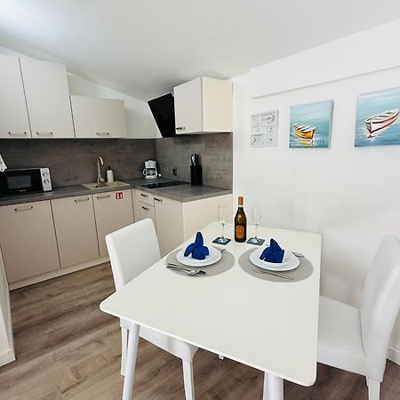 Apartman Dino Fazana Luaran gambar