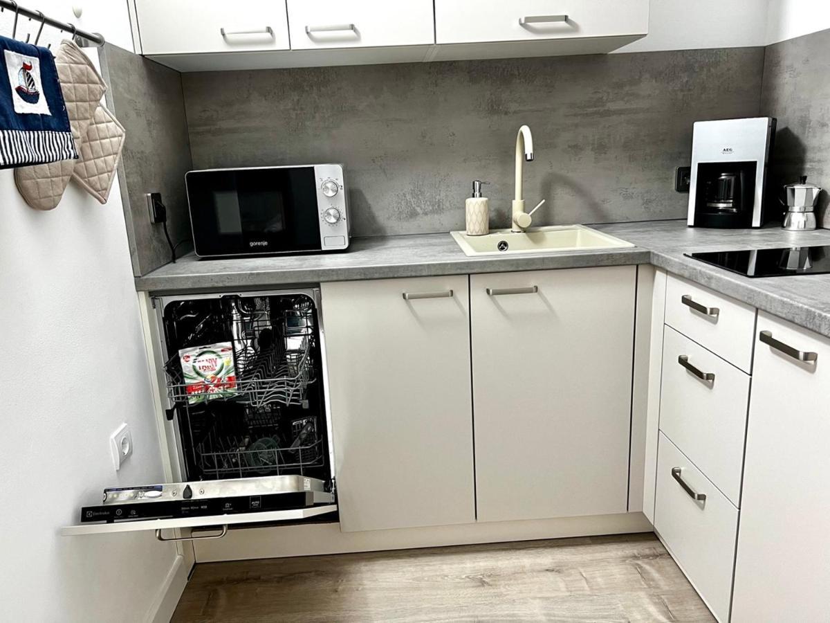 Apartman Dino Fazana Luaran gambar