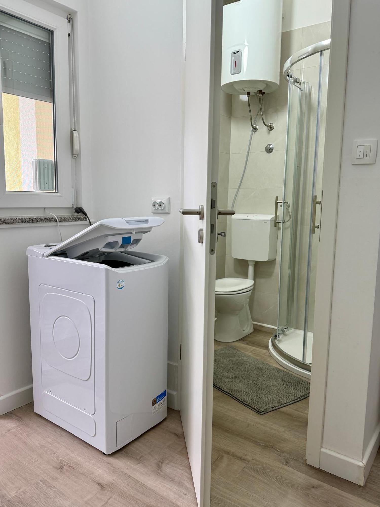 Apartman Dino Fazana Luaran gambar